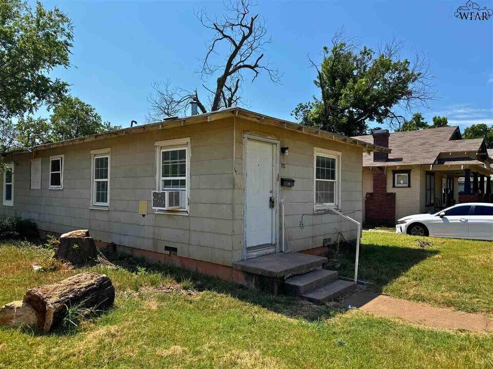 1401 Fillmore St in Wichita Falls, TX - Building Photo