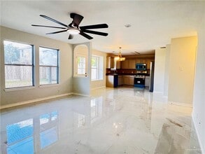 21 Santa Fe St in Mission, TX - Building Photo - Building Photo