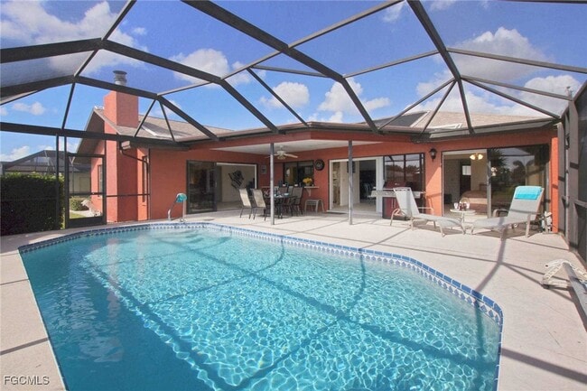 property at 1422 SE 12th Terrace