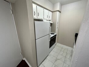 1420 Hawthorne St in Houston, TX - Building Photo - Building Photo