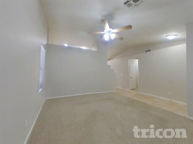 10853 W Sands Dr in Sun City, AZ - Building Photo - Building Photo