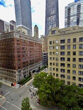 900 N Lake Shore Dr in Chicago, IL - Building Photo - Building Photo