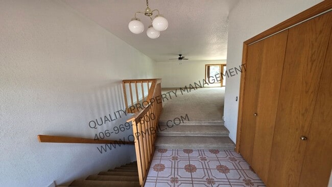 3441 Poly Dr in Billings, MT - Building Photo - Building Photo