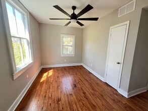 30 Chapel St in Charleston, SC - Building Photo - Building Photo