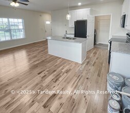 738 Alloway St in Nashville, TN - Building Photo - Building Photo