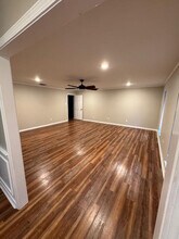 8623 Bayou Castelle Dr in Gautier, MS - Building Photo - Building Photo