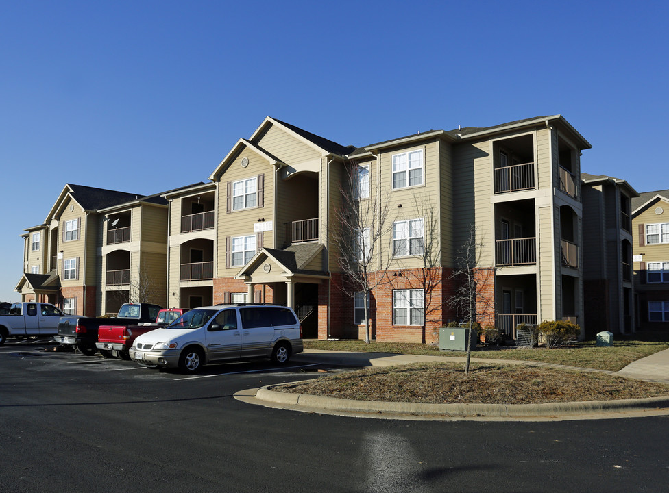 Terraces at Copper Leaf in Nixa, MO - Building Photo