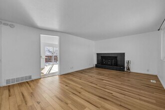 8147 Boysenberry Dr in Sandy, UT - Building Photo - Building Photo