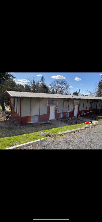 1535 NE Gaines Rd, Unit B in Pullman, WA - Building Photo