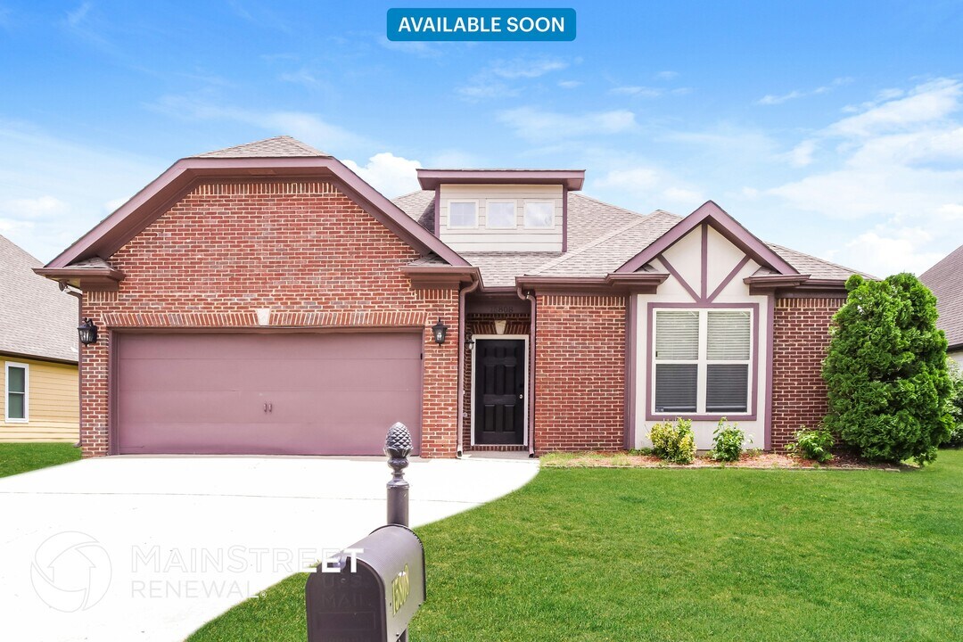 15808 Coldwater Dr in Harvest, AL - Building Photo