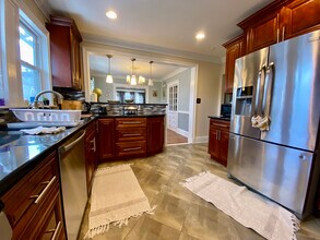 98 Whitford St, Unit 2 in Boston, MA - Building Photo - Building Photo
