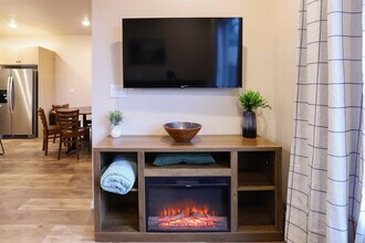 717 E Elgin St in Caldwell, ID - Building Photo - Building Photo