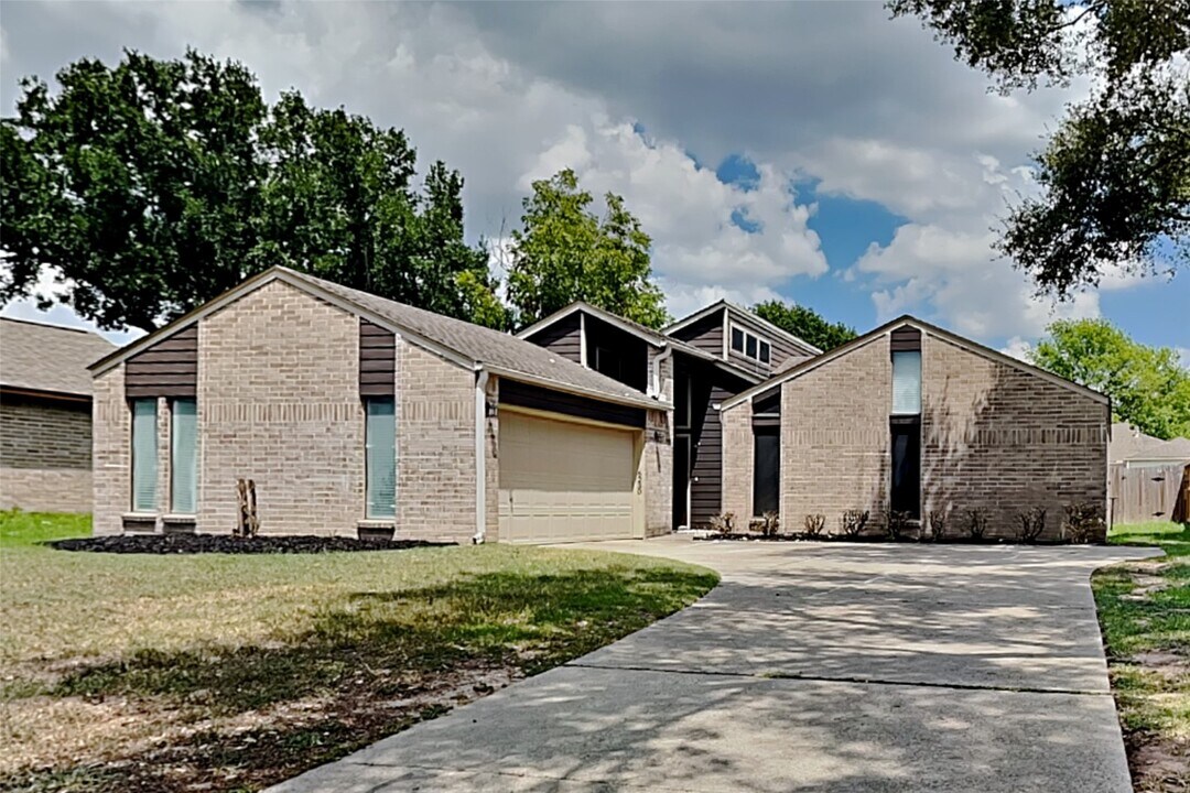 6230 Billington St in Houston, TX - Building Photo