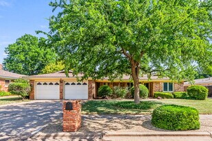 5318 77th St in Lubbock, TX - Building Photo