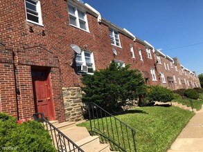 6300 Magnolia St in Philadelphia, PA - Building Photo - Building Photo