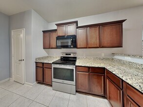 6140 Nathan Creek Dr in Fort Worth, TX - Building Photo - Building Photo