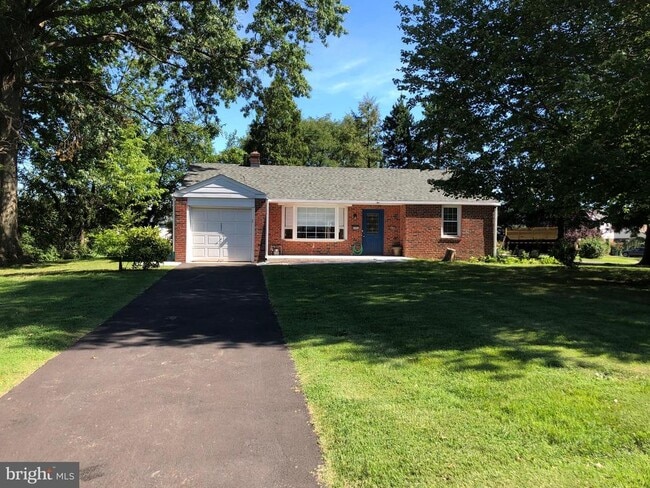 2991 Goentner Rd in Willow Grove, PA - Foto de edificio - Building Photo