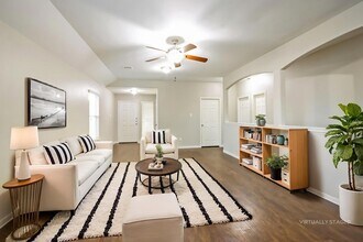 14918 Huntington Willow Ln in Houston, TX - Building Photo - Building Photo