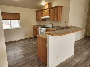 255 E 100 N in Parowan, UT - Building Photo - Building Photo