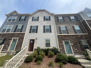 Room in Townhome on Poplar Leaf Way in Cary, NC - Building Photo - Building Photo