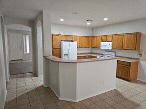 12247 W Grant St in Avondale, AZ - Building Photo - Building Photo