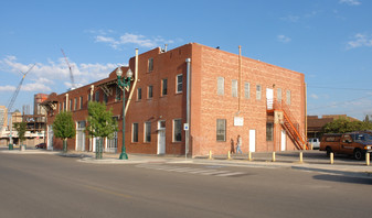 1003 E San Antonio Ave Apartments