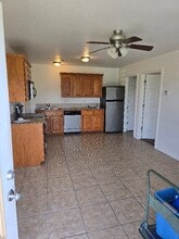 63050 E 285 Ct in Grove, OK - Foto de edificio - Building Photo