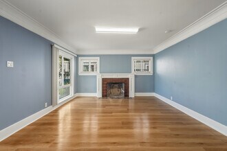 1174 N Alexandria Ave in Los Angeles, CA - Foto de edificio - Building Photo