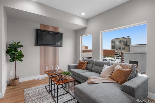 property at 2140 S Ash St