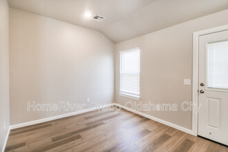 5443 Mac Rd in Tuttle, OK - Building Photo - Building Photo
