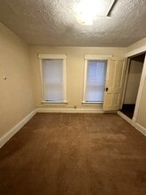 332 W Hubbard Ave in Columbus, OH - Building Photo - Building Photo