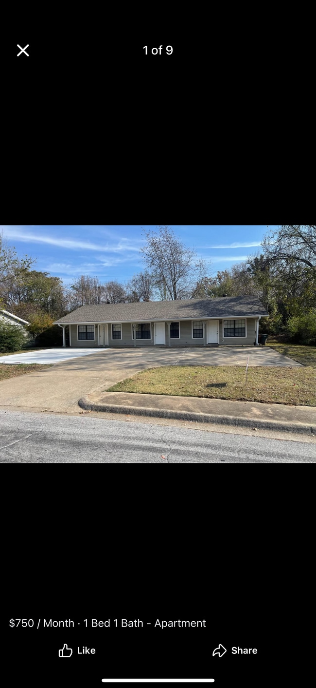 2704 N Villa Blvd, Unit 2704 North Villia