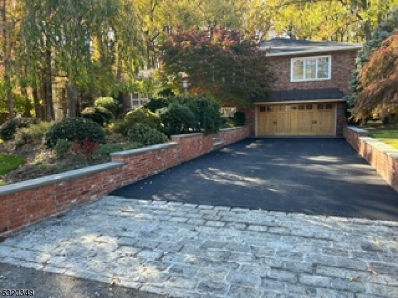 722 Hyslip Ave in Westfield, NJ - Building Photo