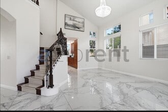 33026 Terrace Dr in Temecula, CA - Building Photo - Building Photo