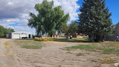 305 E 155 S in Richfield, UT - Foto de edificio - Building Photo