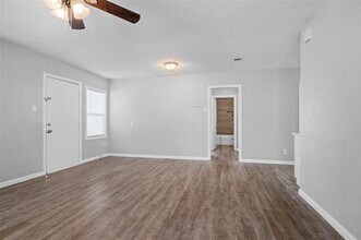 2118 Lee Ave in Fort Worth, TX - Building Photo - Building Photo