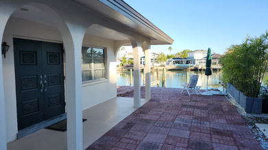 240 Skiff Point in Clearwater, FL - Building Photo - Building Photo