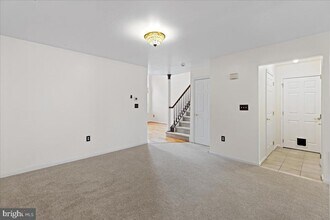 95 Tattersall Dr in Burlington Township, NJ - Building Photo - Building Photo