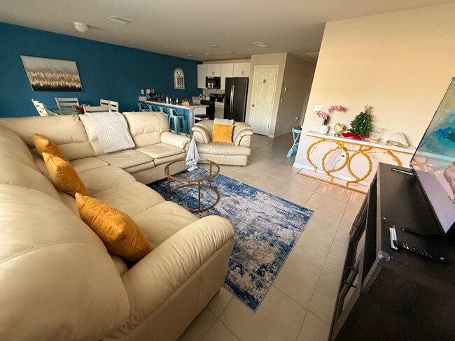 13680 Drysdale Ave in Port Charlotte, FL - Building Photo - Building Photo