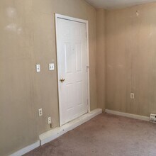 110 W Walnut St in Lebanon, IN - Foto de edificio - Building Photo