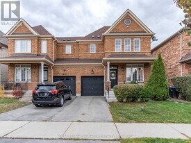 3086 Lavenham Pl in Mississauga, ON - Building Photo