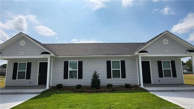 property at 1101 Woodridge Dr