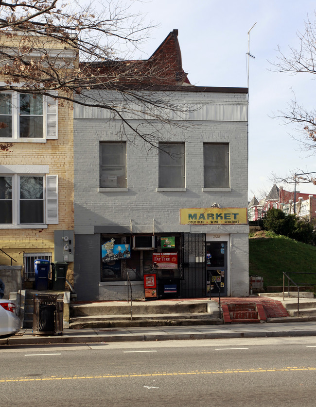 2568 Sherman Ave NW in Washington, DC - Building Photo - Building Photo