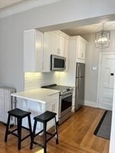 295 Commonwealth Ave, Unit 2A in Boston, MA - Building Photo - Building Photo