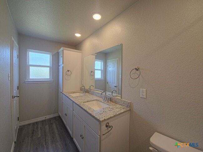 property at 523 Lost Trl