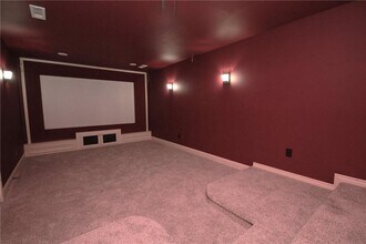 610 Lyndal Ln in Bentonville, AR - Building Photo - Building Photo