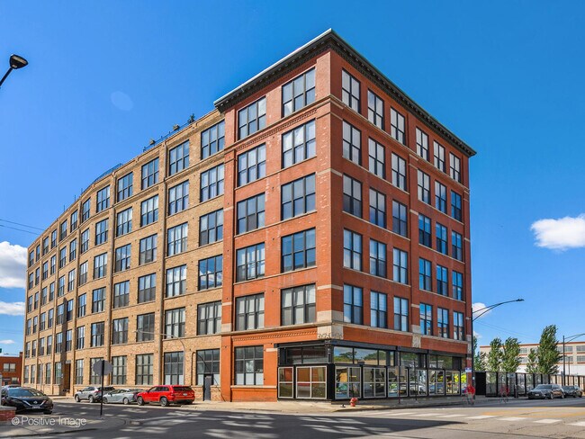 property at 1872 N Clybourn Ave