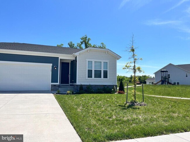 107 Poe Dr in Winchester, VA - Building Photo - Building Photo
