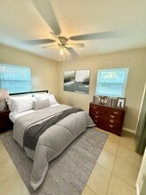 3215 E Jean St in Tampa, FL - Building Photo - Building Photo