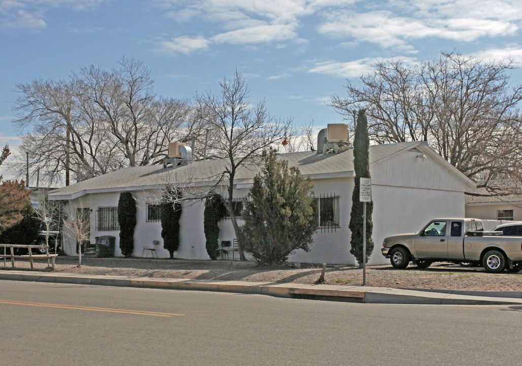 344-346 Rhode Island St NE in Albuquerque, NM - Foto de edificio